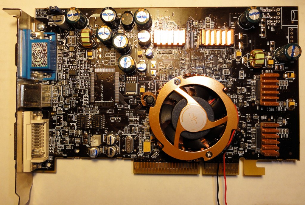 Radeon 9600XT Front